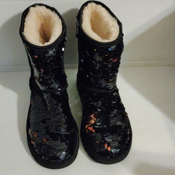 UGG Shoes - New UGG Women’s Classic Short Sequin Black Boots Sise 6